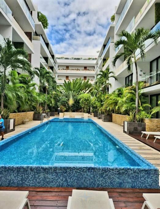 Stunning 1 Bdrm Condo Gym-Pool 10 Min To The Beach & Quinta Av Playa del Carmen Eksteriør bilde